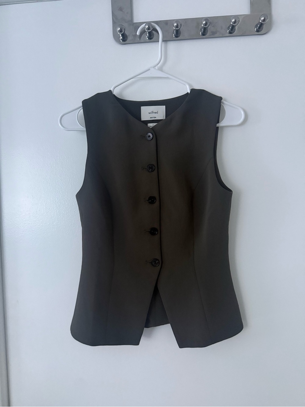 Wilfred Aritzia Regal Vest - Olive Green